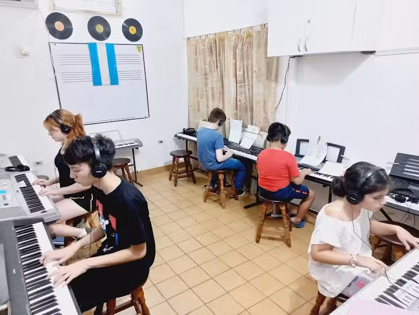 Academia Cultural Del Yesso