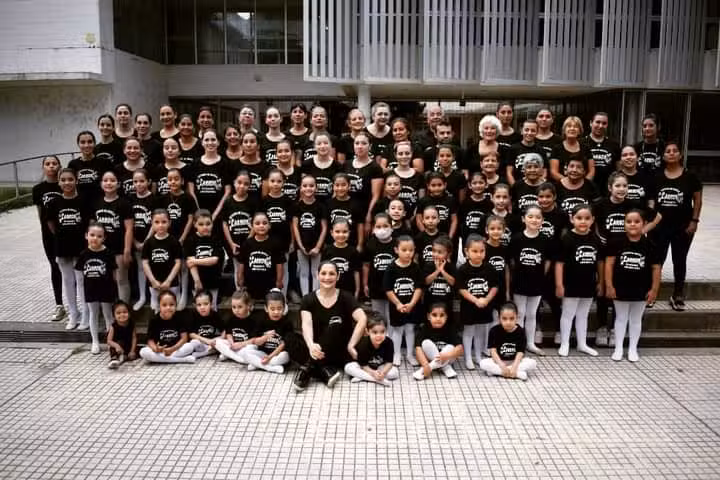 ACADEMIA DE DANZAS CANNON