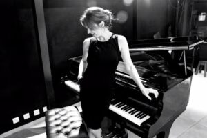 Academia el M&uacute;sico, de Irina Morillo