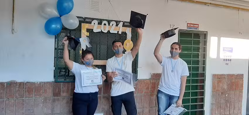 Asociaci&oacute;n Coop. E. E. T. P N&ordm; 472 Crisol