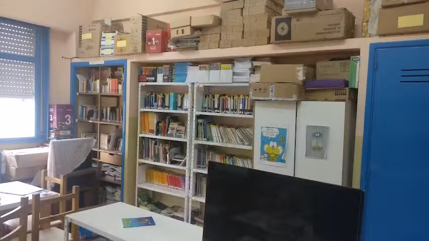 Biblioteca de la Escuela de Educaci&oacute;n Secundaria N&deg; 4 Extensi&oacute;n N&deg; 2040