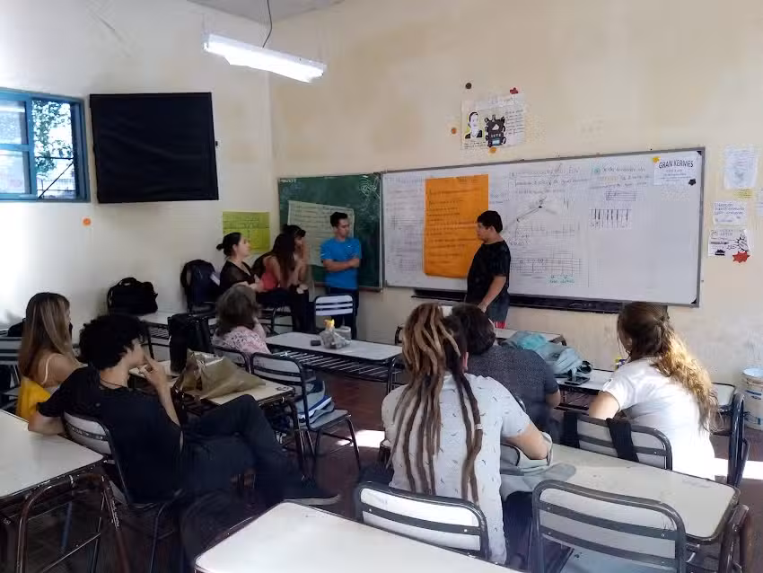 CENS 3-406 Dr. Ram&oacute;n Enrique Gaviola