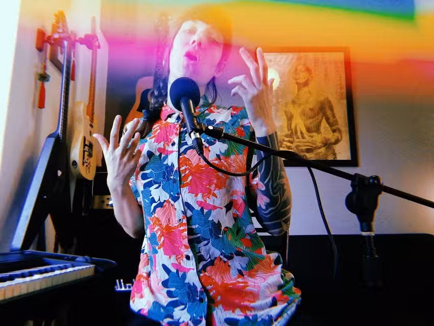 Clases de Canto | Yoga | Armonizaci&oacute;n y Relajaci&oacute;n con Cuencos Tibetanos Online| Presencial