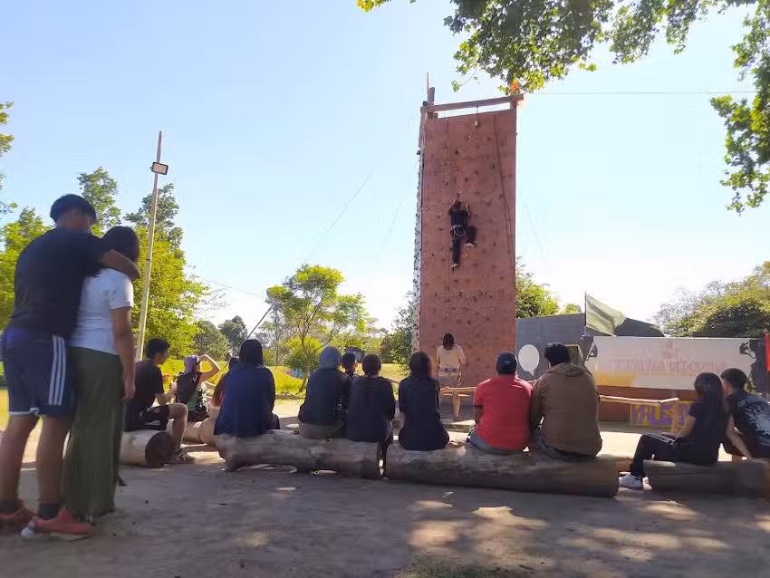 Club de J&oacute;venes Lugano 1 y 2