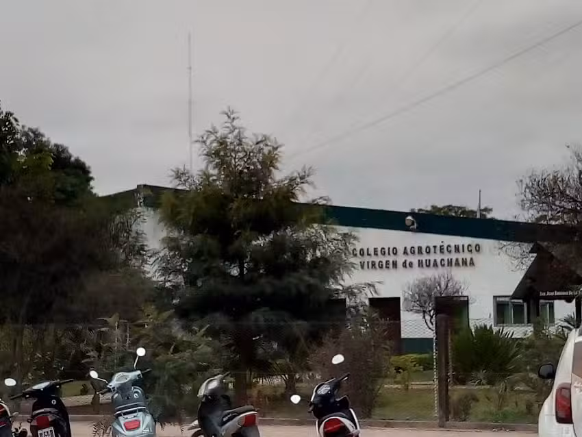 Colegio Agrot&eacute;cnico Virgen De Huachana