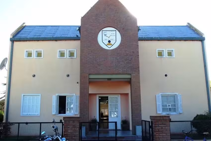 Colegio Aguas Buenas