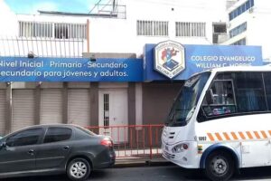 Colegio Cristiano Evang&eacute;lico William C. Morris