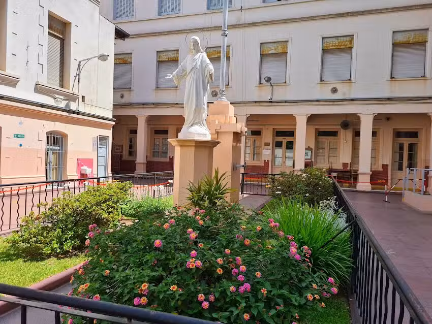 Colegio de Nuestra Se&ntilde;ora del Sagrado Coraz&oacute;n