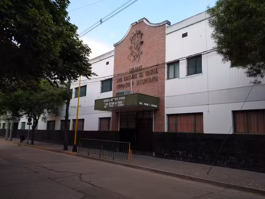 Colegio e Instituto N&deg; 8090 San Antonio de Padua