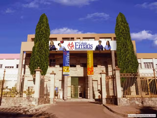 Colegio Ema&uacute;s