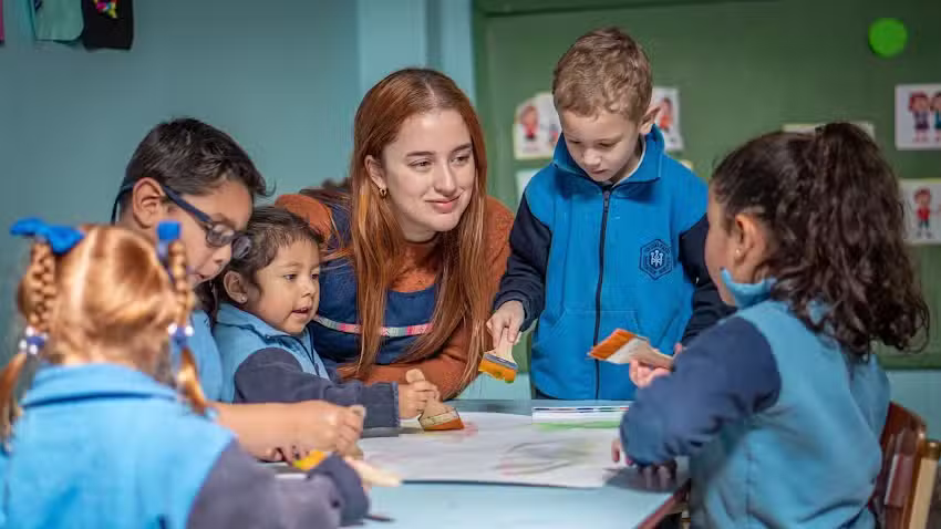 Colegio Fasta Monse&ntilde;or Aneiros De San Jos&eacute; &ndash; Nivel Inicial, Primario y Secundario