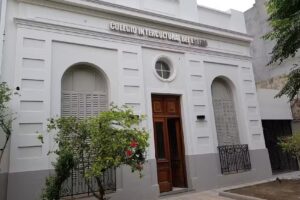 Colegio Intercultural del Estero