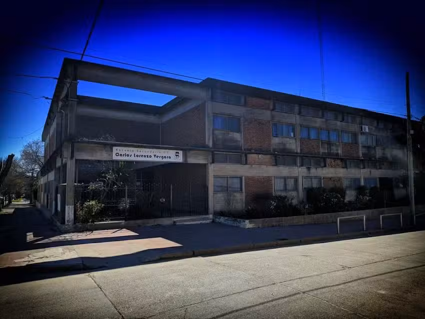 Colegio Mixto &ldquo;Dr. Carlos Lorenzo Vergara&rdquo; N&deg;7