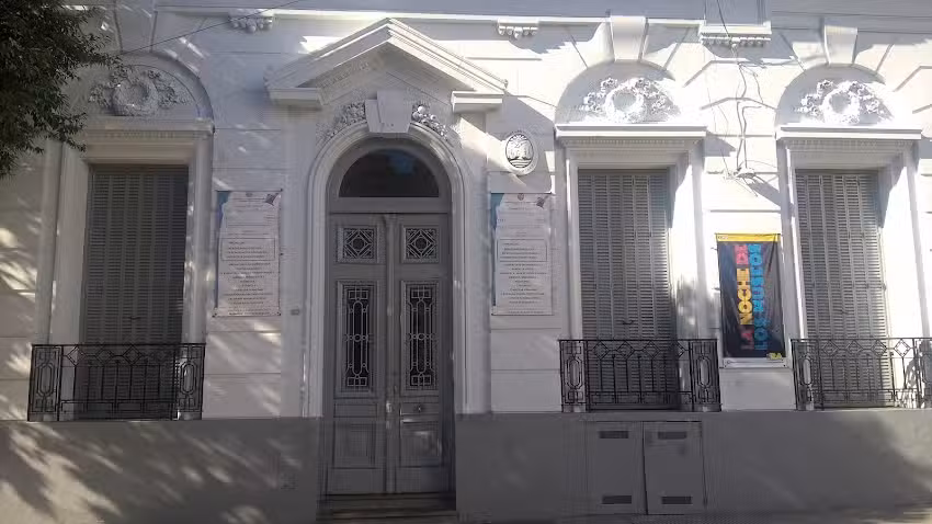 Colegio N&deg; 07 Juan Mart&iacute;n de Pueyrredon