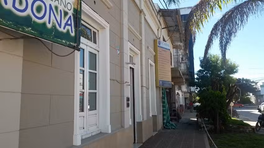 Colegio Privado Dr. Esteban Laureano Maradona