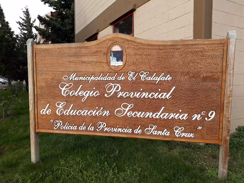 Colegio Prov.de Educaci&oacute;n Polimodal N&deg; 9 Policia de Pcia De