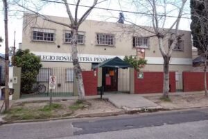 Colegio Rosario Vera Pe&ntilde;aloza