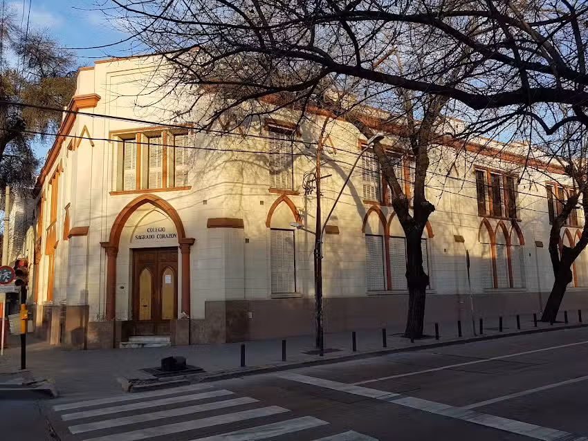 COLEGIO SAGRADO CORAZON