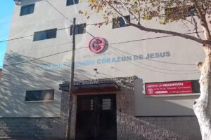 Colegio Sagrado Corazón de Jesús Quilmes / Escuela Secundaria