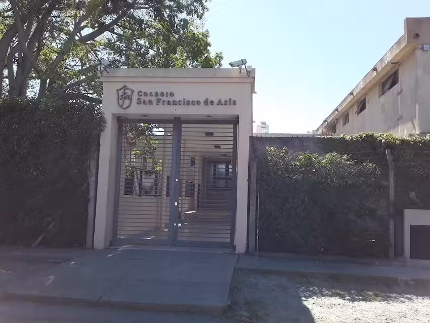 Colegio San Francisco De As&iacute;s