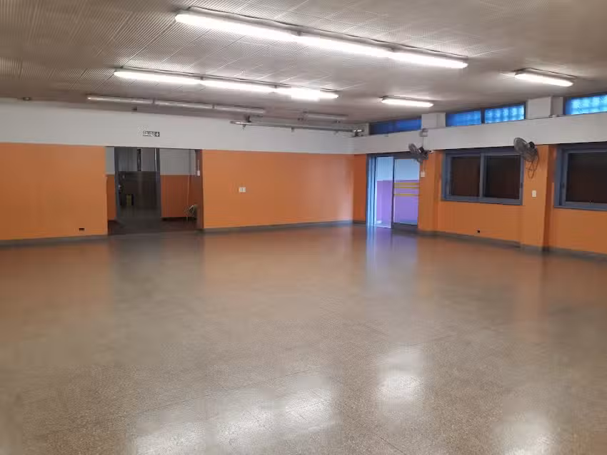 Colegio San Luis Gonzaga &ndash; De las Hermanas de San Jos&eacute;-