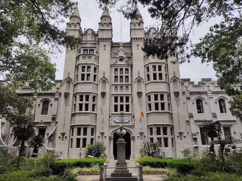 Colegio Santa Br&iacute;gida