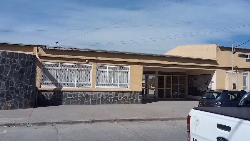 Colegio Secundario 2 de Abril de 1982