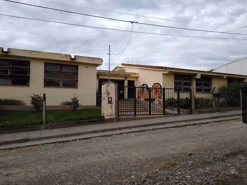 Colegio Secundario N&deg;5050