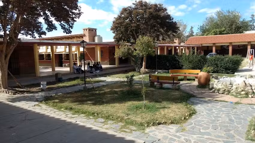 Colegio Secundario N&deg;5096 (ex-Normal)