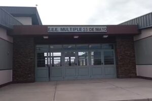 E.E.E. M&uacute;ltiple De 25 De Mayo