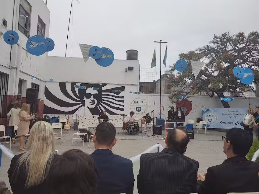 E.E.S N&deg; 28 &ndash; GUSTAVO CERATI