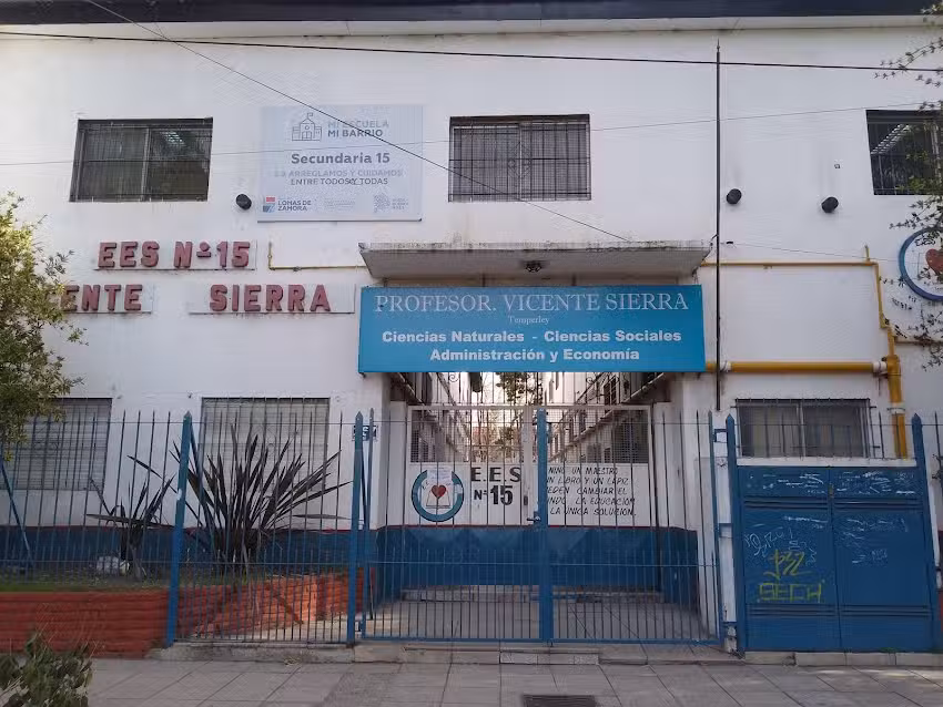 E.E.S. N&deg;15 &ldquo;Profesor Vicente Sierra&rdquo;