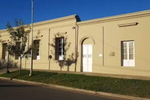 E.E.S.N&deg;5 Luis A Mazzone