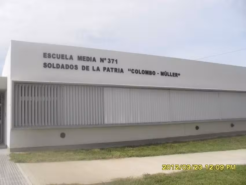 E.E.S.O. № 371 &ldquo;Soldados De La Patria Colombo-M&uuml;ller&rdquo;