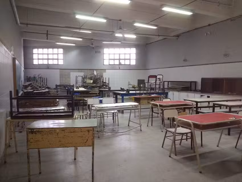 E.E.S.T.N.1 &ldquo;Mart&iacute;n Miguel de G&uuml;emes&rdquo;