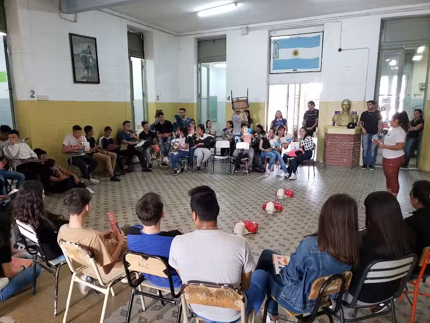 E.E.T. N&deg; 392 Juramento de La Bandera