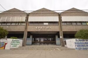 E.P.E.T. N°1 Margarita Salinas de Paez