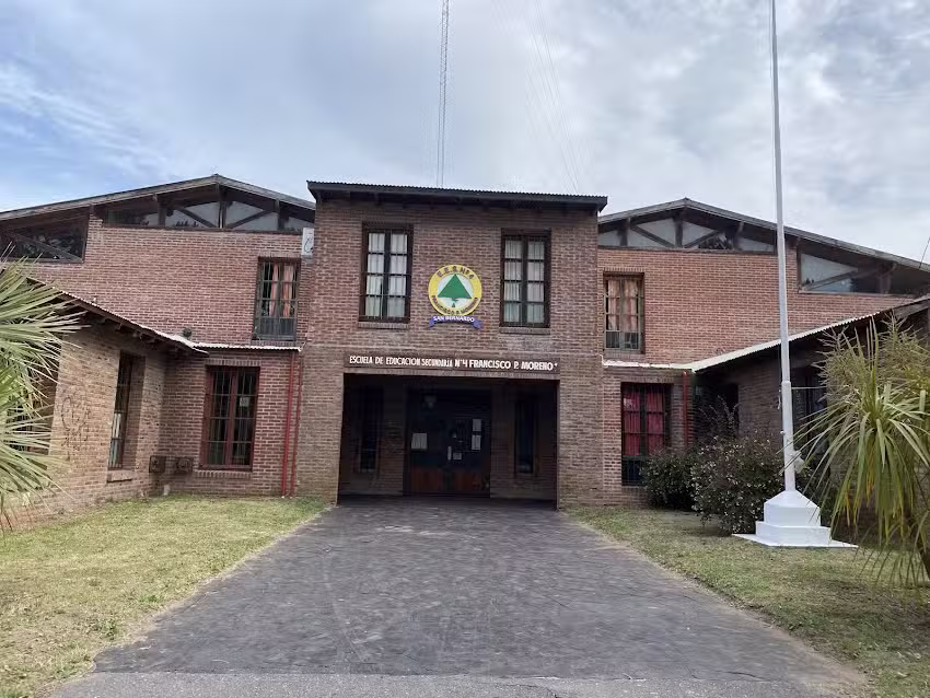 EES N&deg; 4 Fransisco P Moreno