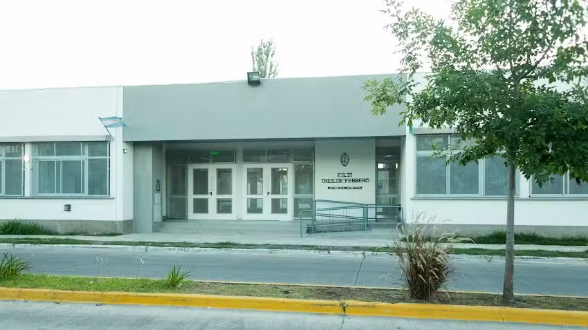 EES N&deg;21 &ldquo;Altos de Podest&aacute;&rdquo;