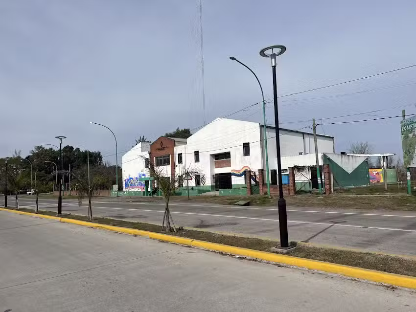 EESN&deg;2 / ISFDyT 136 (Extensi&oacute;n Punta Lara)