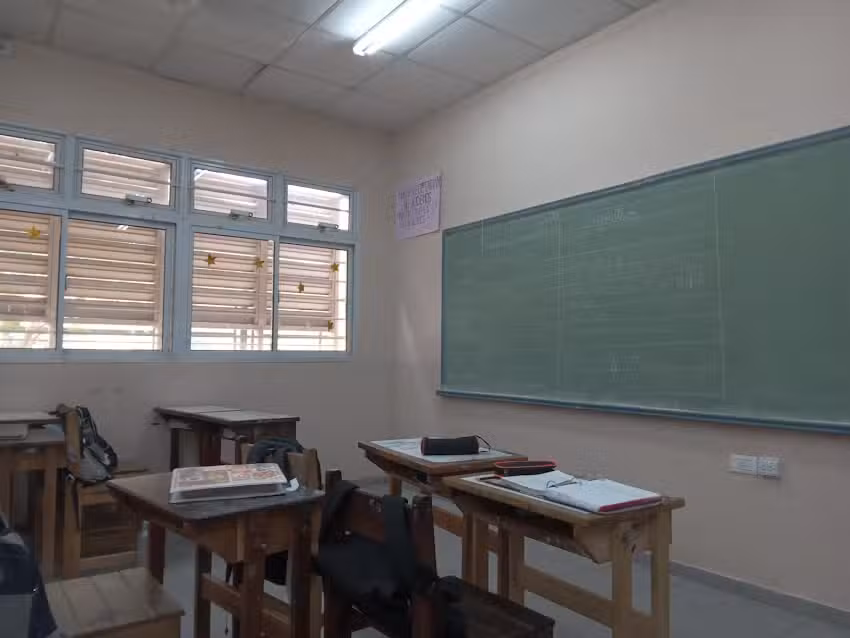 EPES N&deg;12 DR. MARIANO MORENO