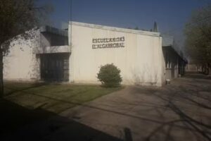 Esc.4-143 &ldquo;El Algarrobal&rdquo;