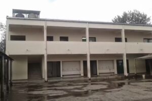 Esc. Evaristo Pi&ntilde;&oacute;n Arias