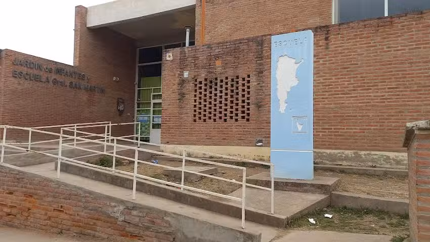 Esc. Gral. Jos&eacute; de San Mart&iacute;n