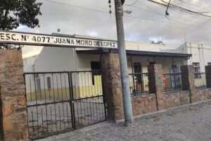 Esc. N° 4077 “Juana Moro de López”
