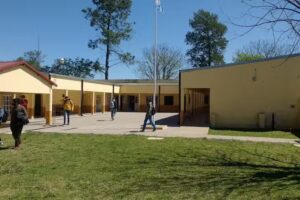 Esc N&deg;8 Mojones Norte