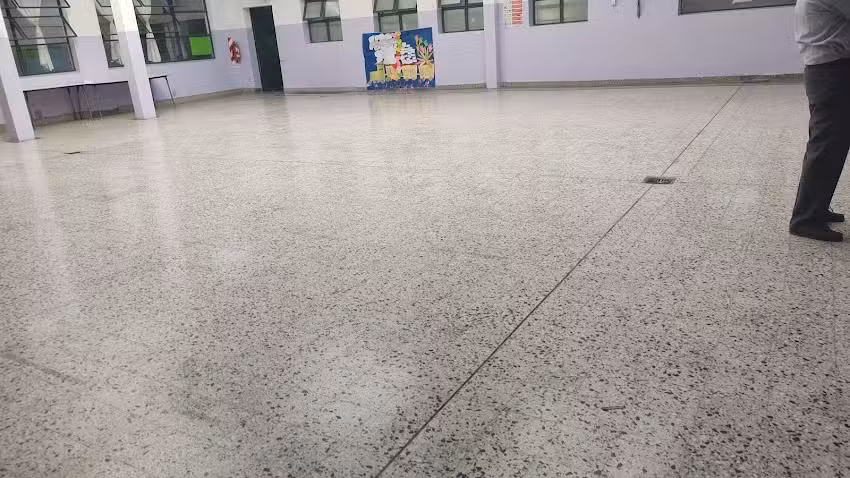 Esc. Primaria N&ordm; 24 DE 08 Dr. Florian Oliver