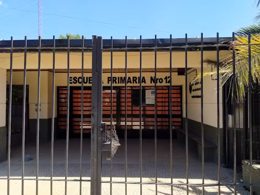 Escuela 12