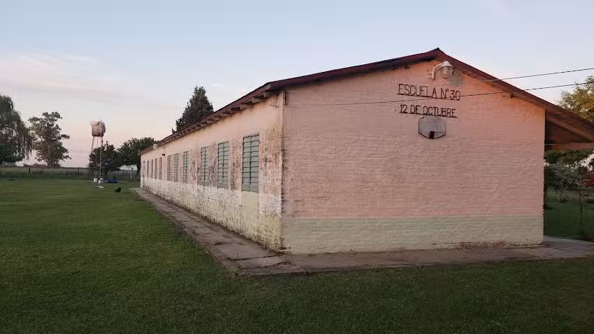 Escuela 30 &ldquo;12 De Octubre&rdquo; (El Tropezon)