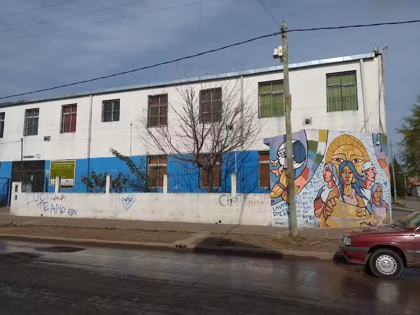 Escuela 32 Julio Rub&eacute;n Cao